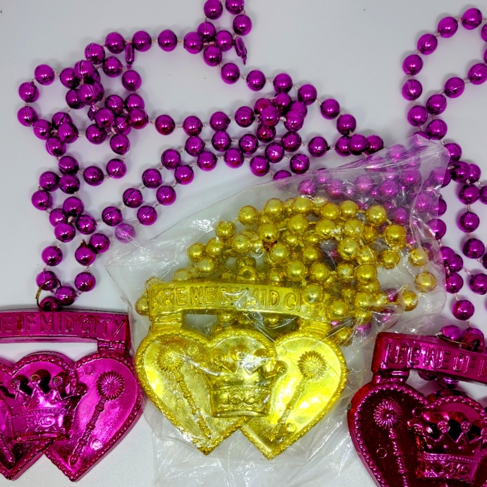 NWT MARDI GRAS VALENTINE NECKLACES